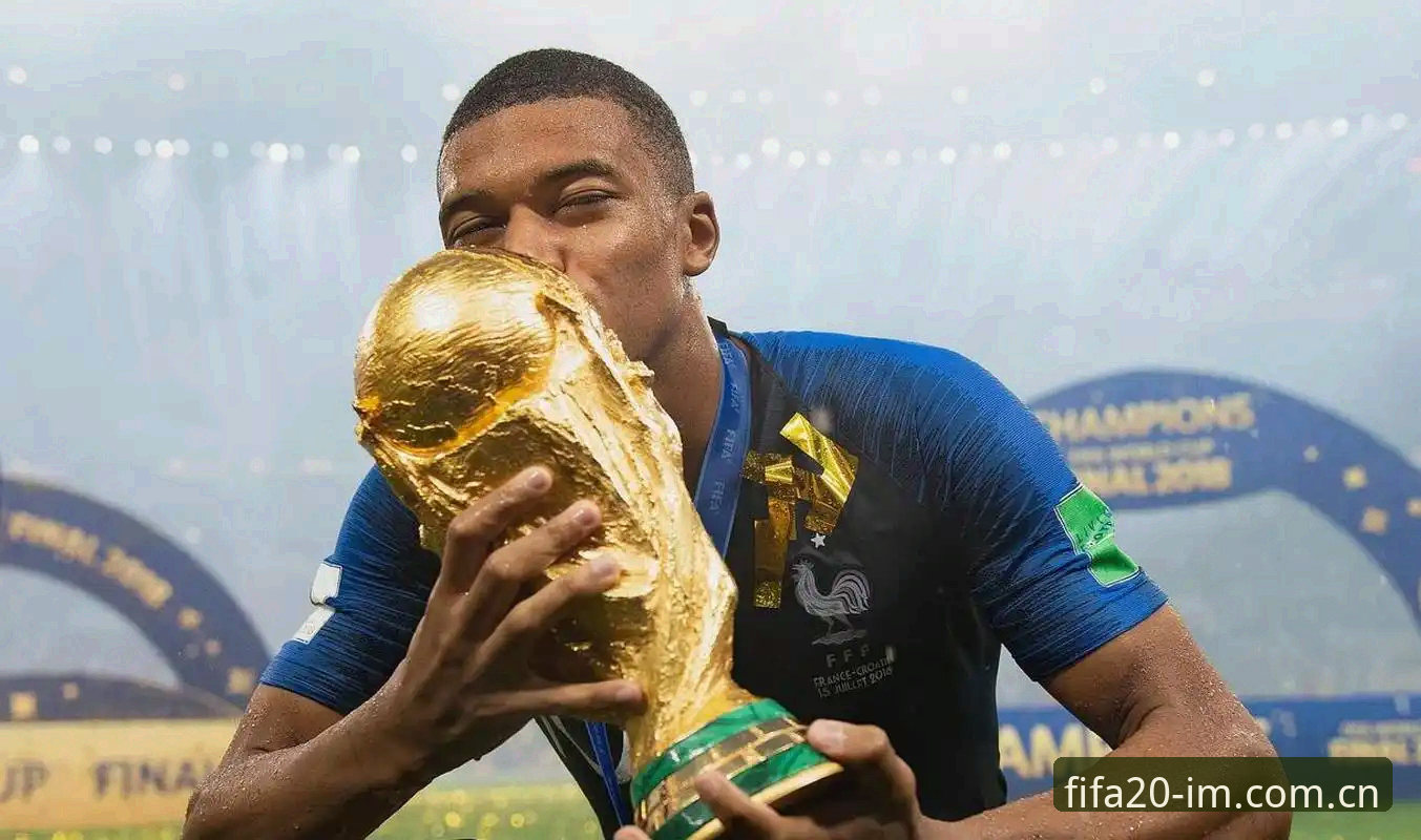登贝莱vs姆巴佩：法国队内防守责任分配对比，IM体育FIFA视角下的战术变局